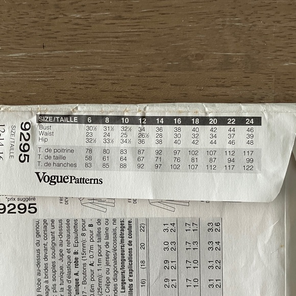 Maternity Sewing Pattern Bundle Vogue 9295 McCalls 6444 McCalls 7622 all Uncut - Picture 7 of 11
